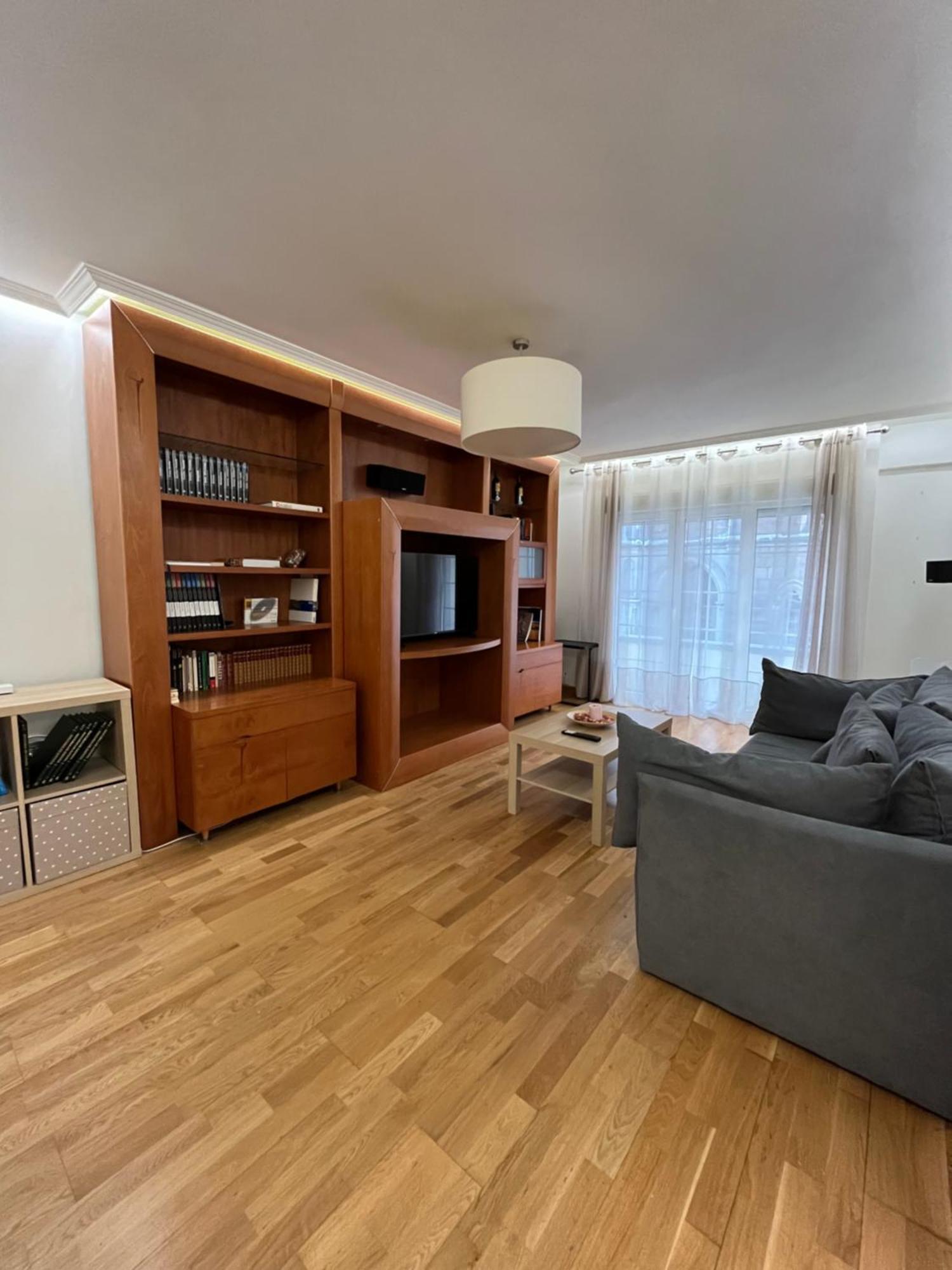 636A Gran Apartamento En Pleno Centro Oviédo Exterior foto